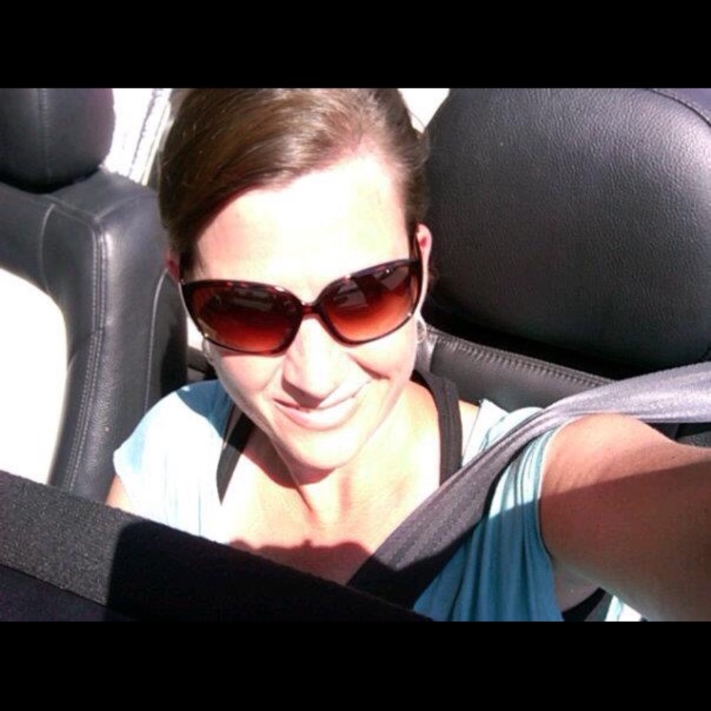 Meet your Posher, Deana